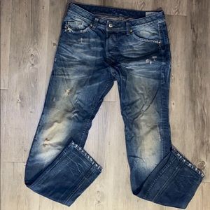Men’s distressed Diesel jeans-Darron